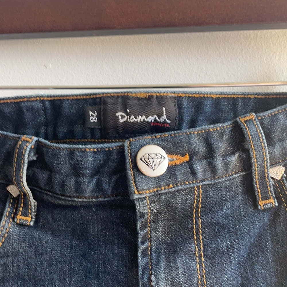 Straight Leg Dark Wash Diamond Supply Co. Size 28 .